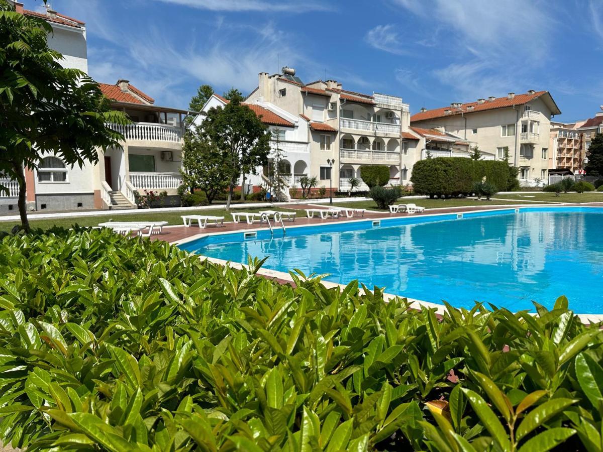 Bravo 1 Morenia Sunny Beach Ngoại thất bức ảnh